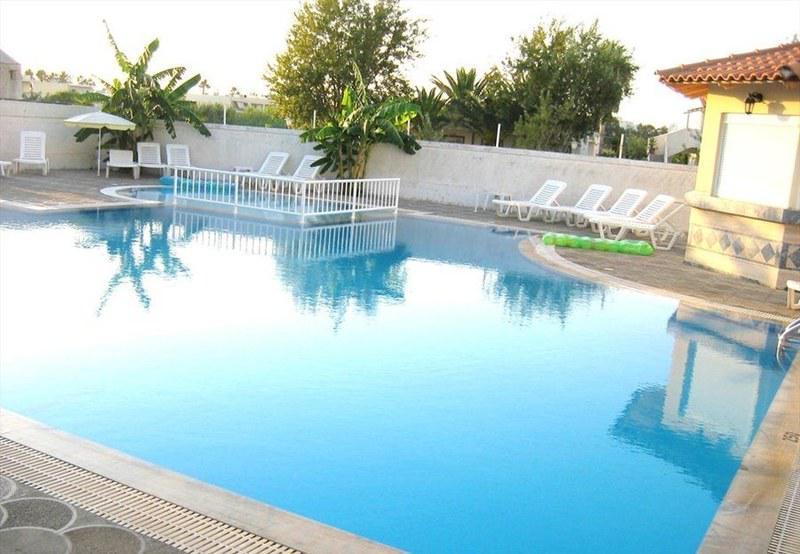 Frosini Hotel Lambi  Dış mekan fotoğraf