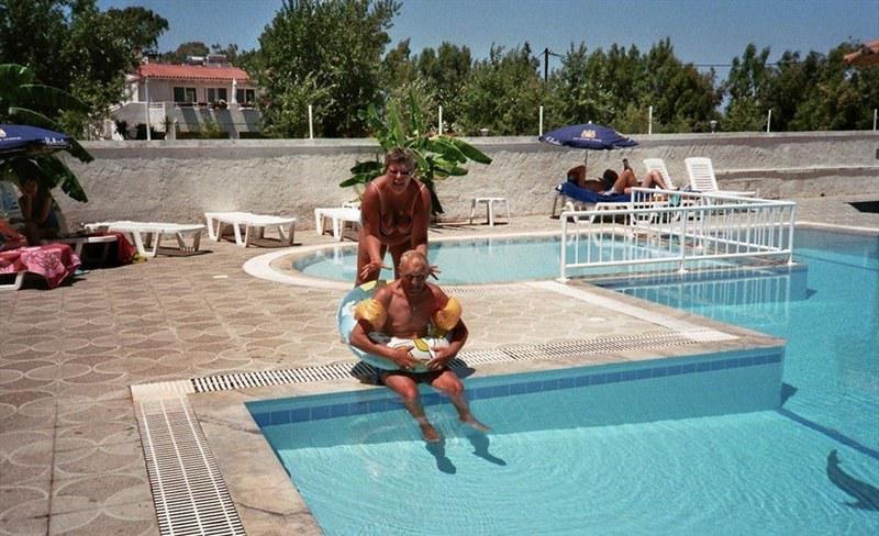 Frosini Hotel Lambi  Dış mekan fotoğraf