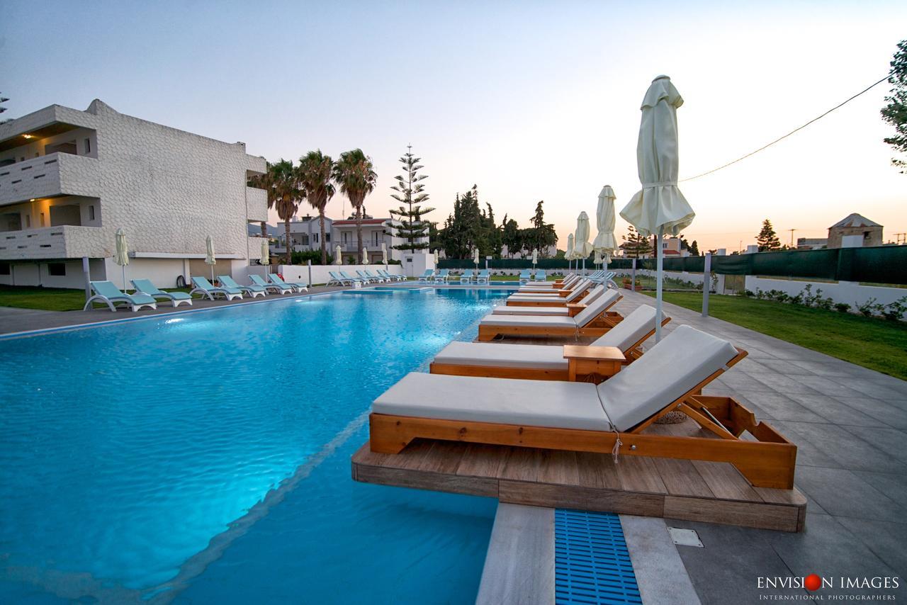 Frosini Hotel Lambi  Dış mekan fotoğraf