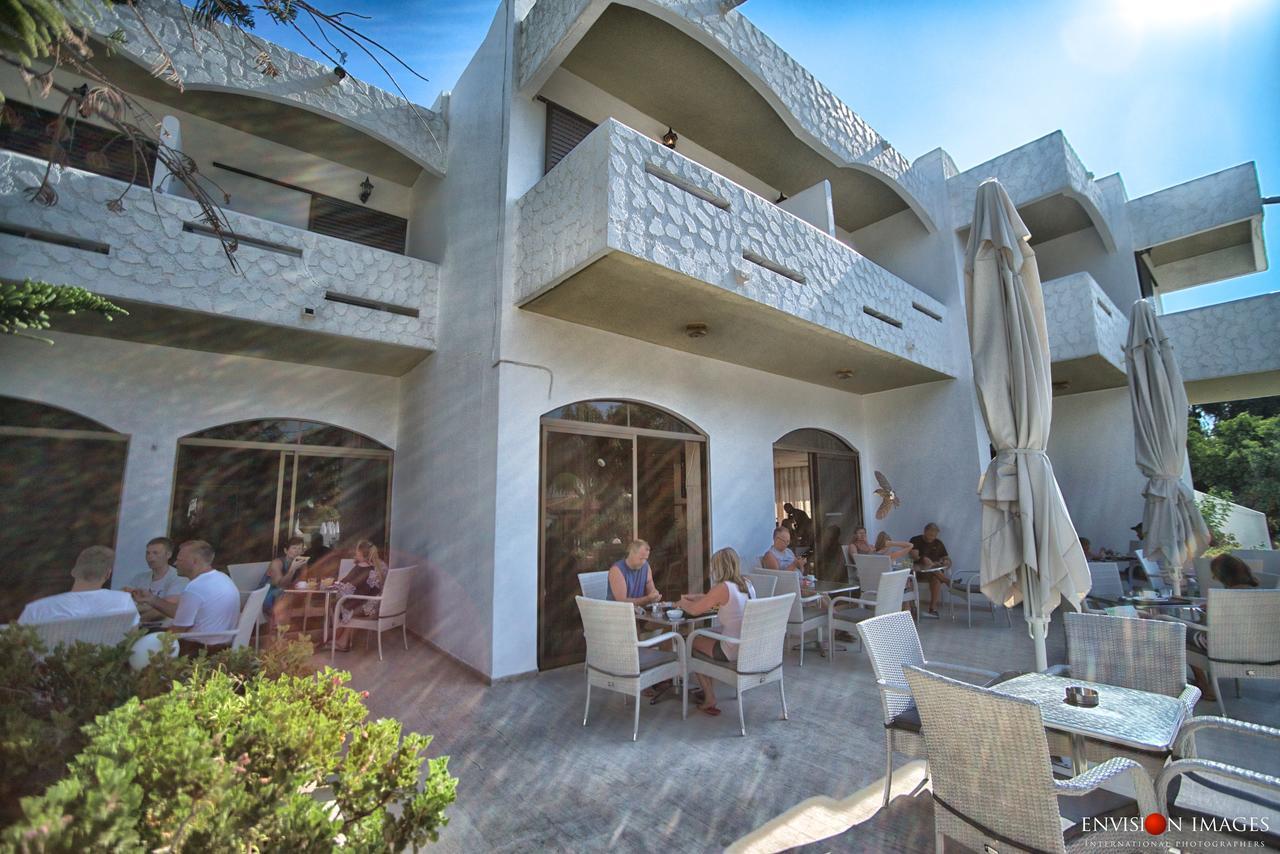 Frosini Hotel Lambi  Dış mekan fotoğraf
