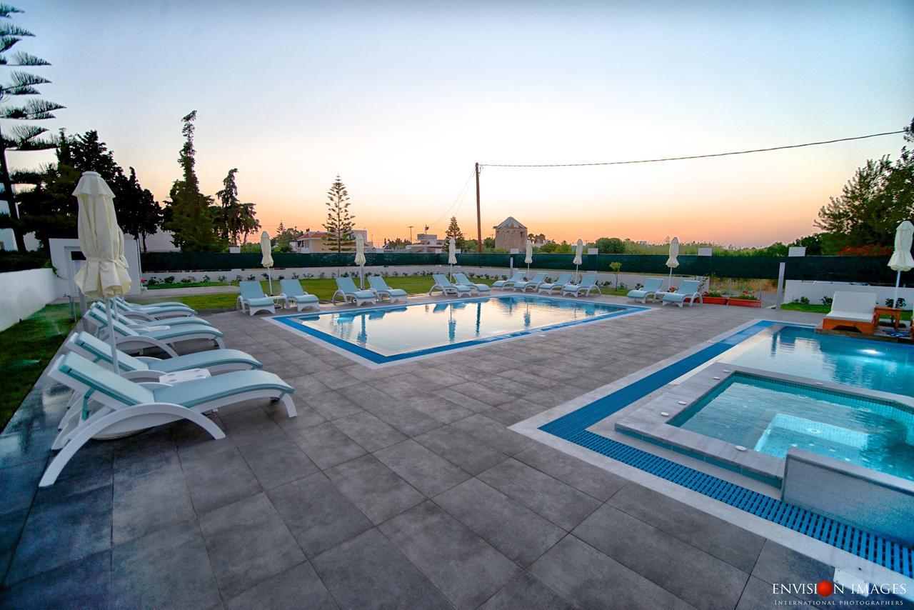 Frosini Hotel Lambi  Dış mekan fotoğraf